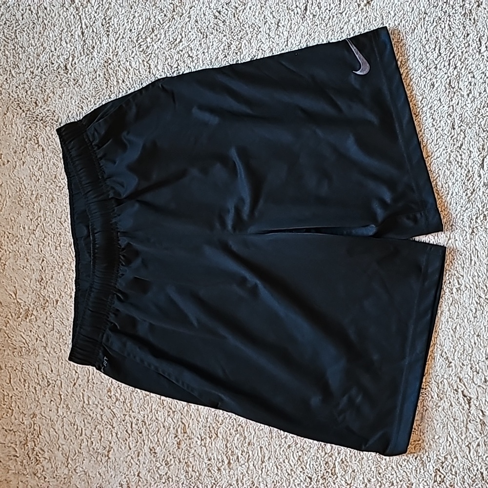 Men's Nike Athletic Shorts L